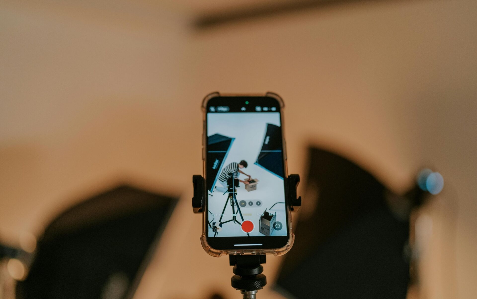 B2B content strategy: turn technical expertise into demand